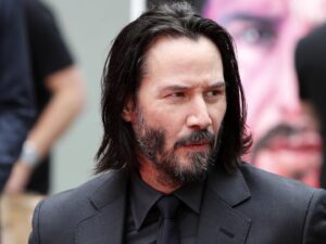 Keanu Reeves Age, Height, Wife, Net Worth, Girlfriend, Biography